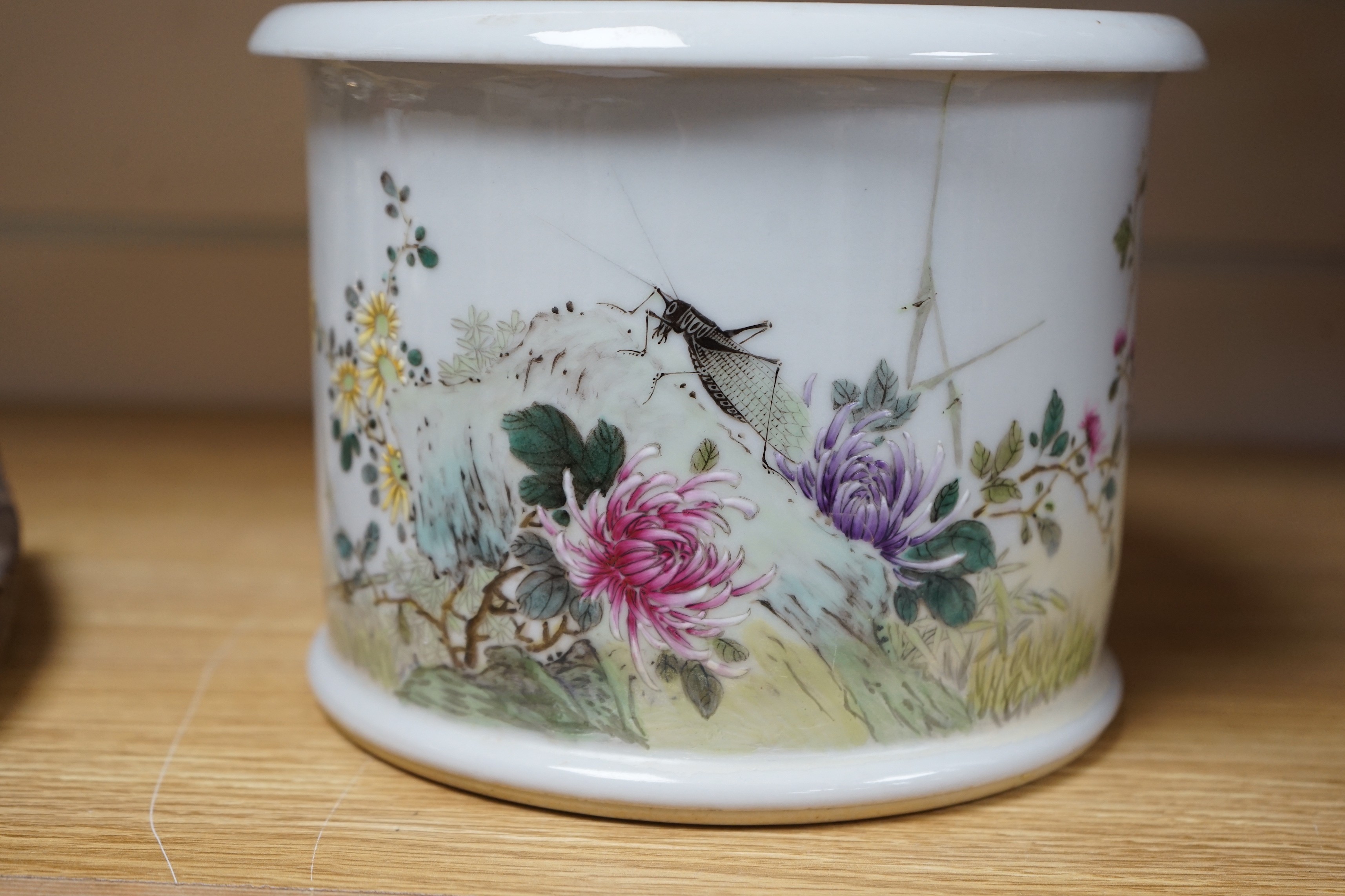 A Chinese famille rose brushpot, bitong, Republic period, 15.5cms high